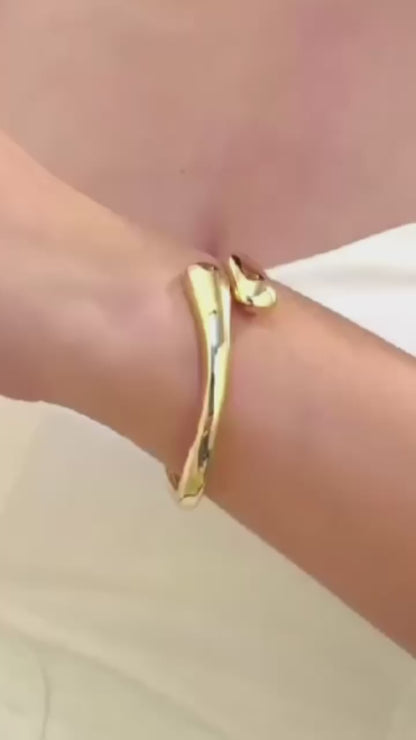 Brazalete Encanto Antiguo